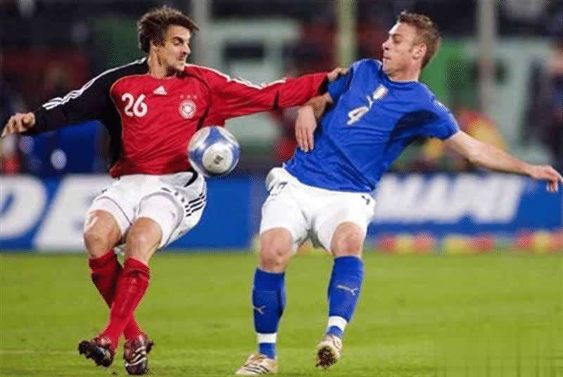 莎拉波娃连续十场比赛得分超过赛况扑朔迷离，拜仁挑战极限！